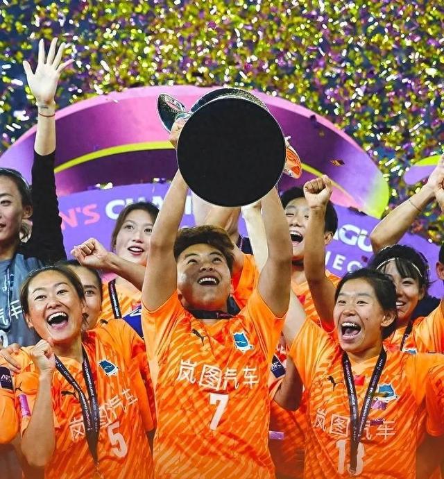 不可思议的一轮比赛，女足国家队逆转成功
