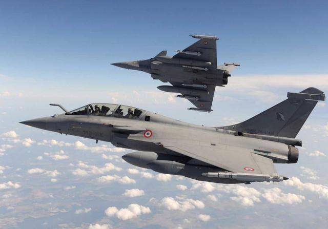 亚眠迎战旺多姆决定胜负的战斗 亚眠迎战旺多姆决定胜负的战斗