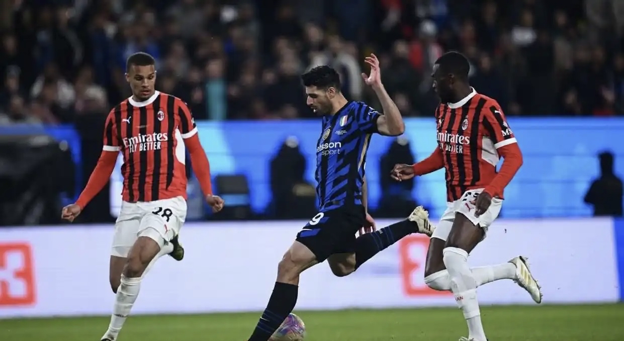 塞维利亚狂胜AC米兰,逆转晋级 塞维利亚狂胜AC米兰,逆转晋级