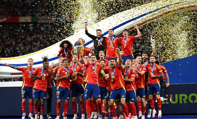 成功守住领先优势,球队夺得关键胜利 成功守住领先优势,球队夺得关键胜利