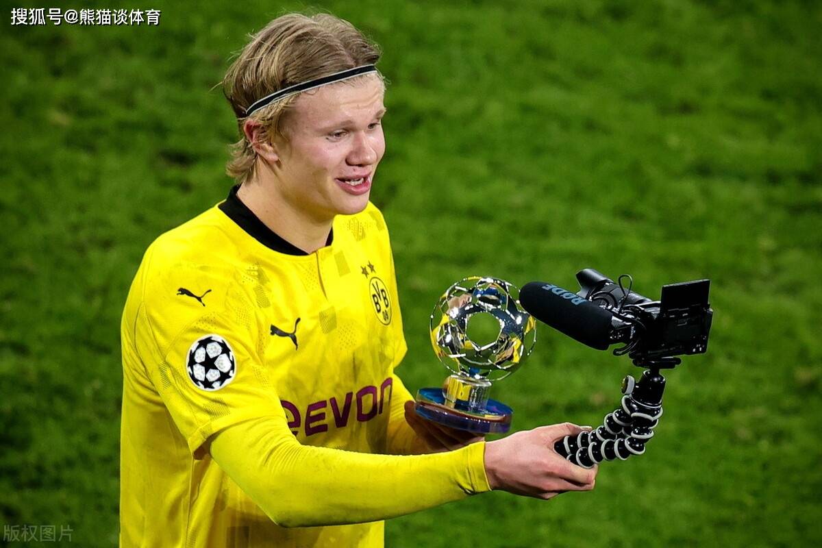 欧冠-哈兰德造4球!多特4-1塞维利亚领先晋级 欧冠-哈兰德造4球!多特4-1塞维利亚领先晋级