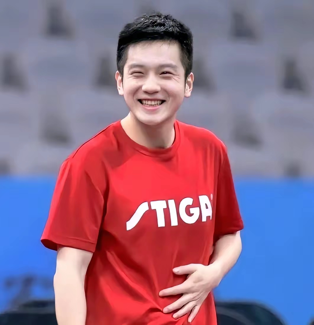 韩国队鏖战法国队，樊振东扛起全队