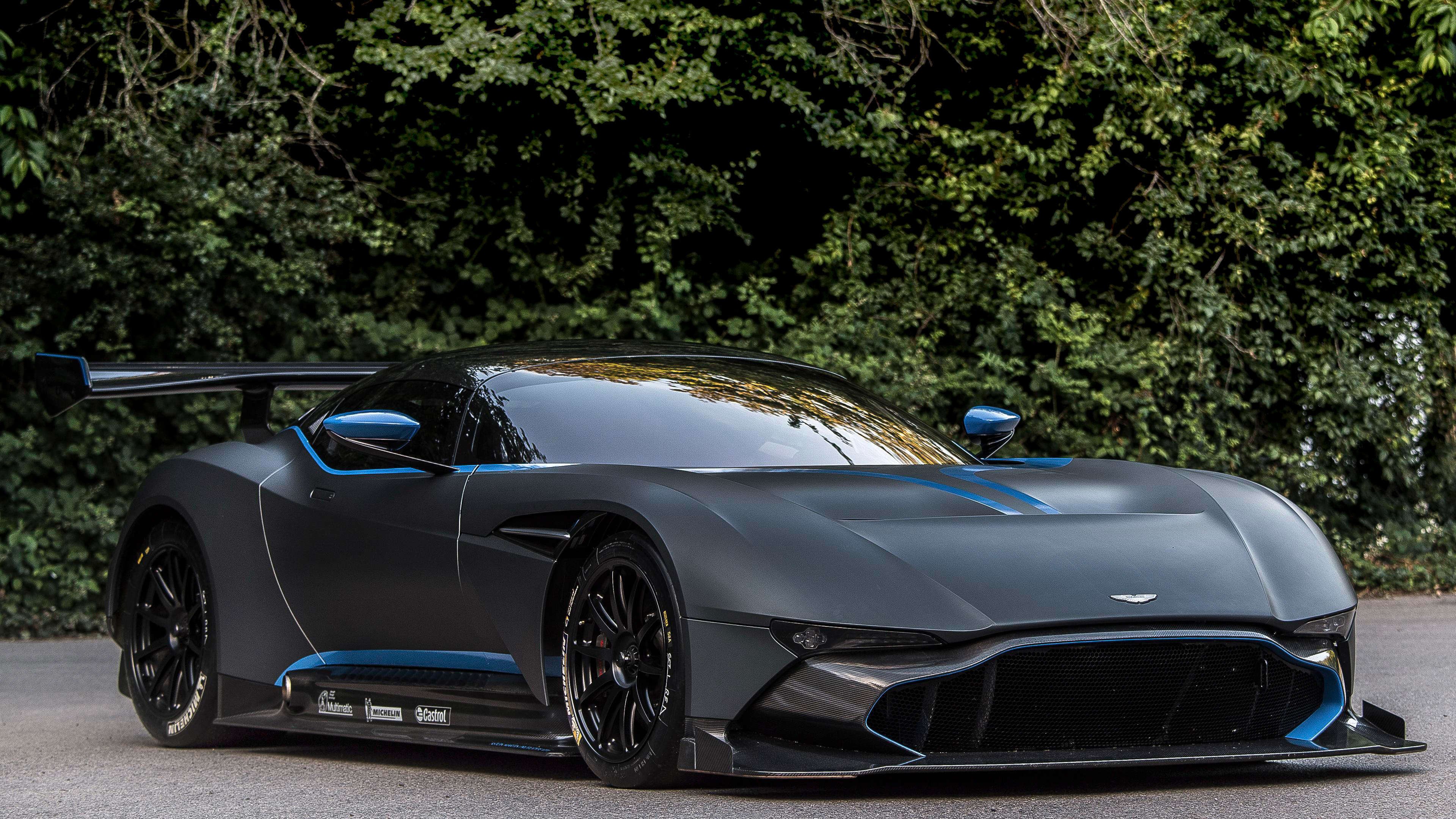 这是一篇为您定制的深度分析文章，标题采用了悬念+意象+结果的结构，内容则围绕唯一性展开—聚焦于孙兴慜在单场比赛中展现的不可复制的战术价值与精神属性